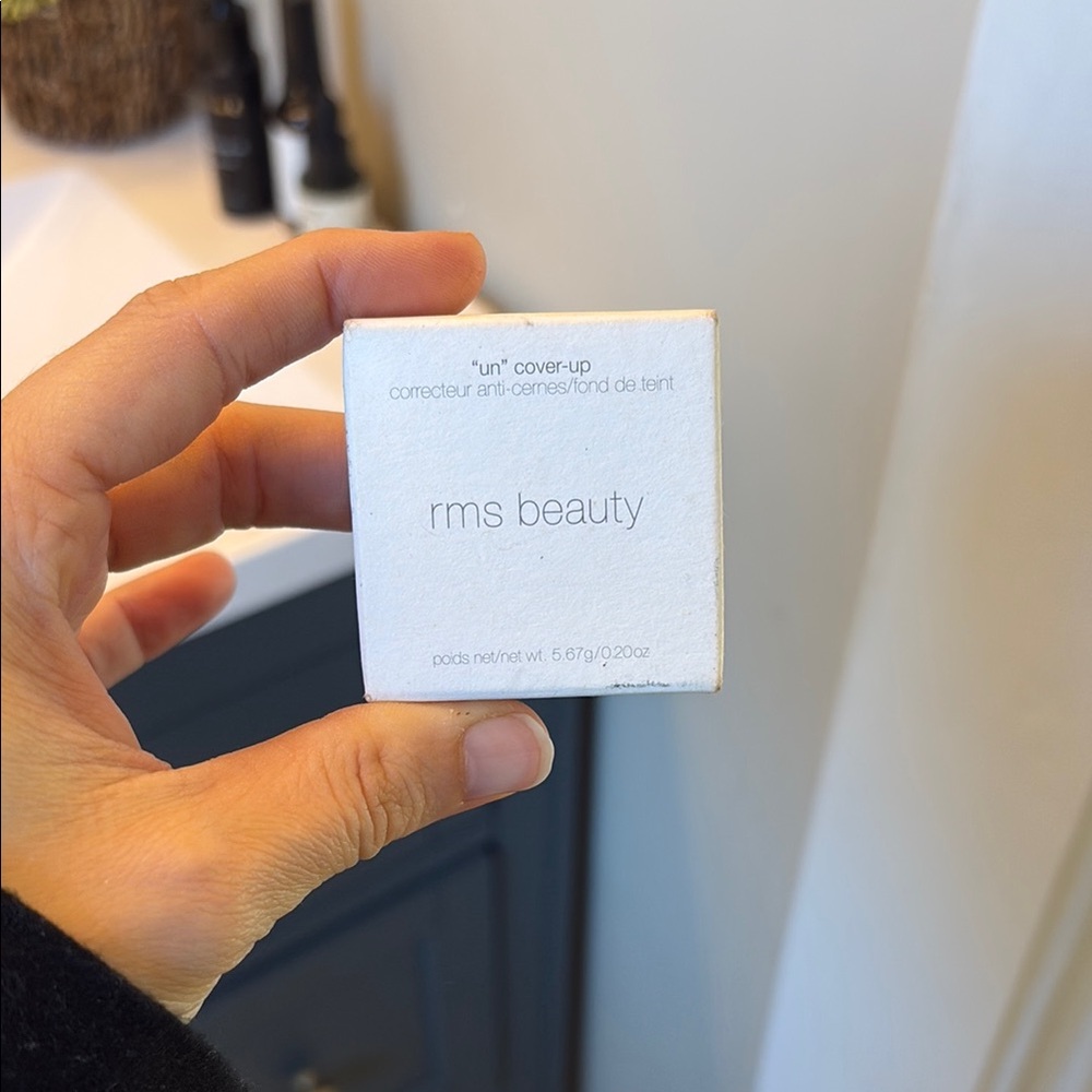 RMS Beauty Un Cover-Up Concealer NEW in box